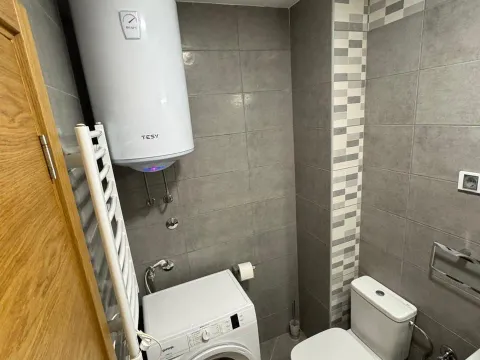 Izdavanje, stan, 28m², Kava, Tivat - image 12