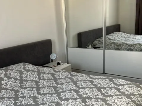 Rent, one bedroom apartment, 43m², Budva, Crna Gora - image 4