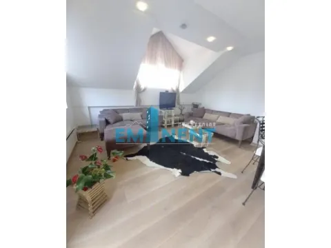 Izdavanje, četvorosoban stan, 120m², Senjak, Beograd - image 4