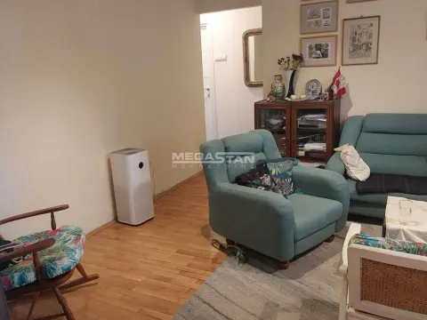 Prodaja, trosoban stan, 82m², Klinički Centar, Beograd - image 2