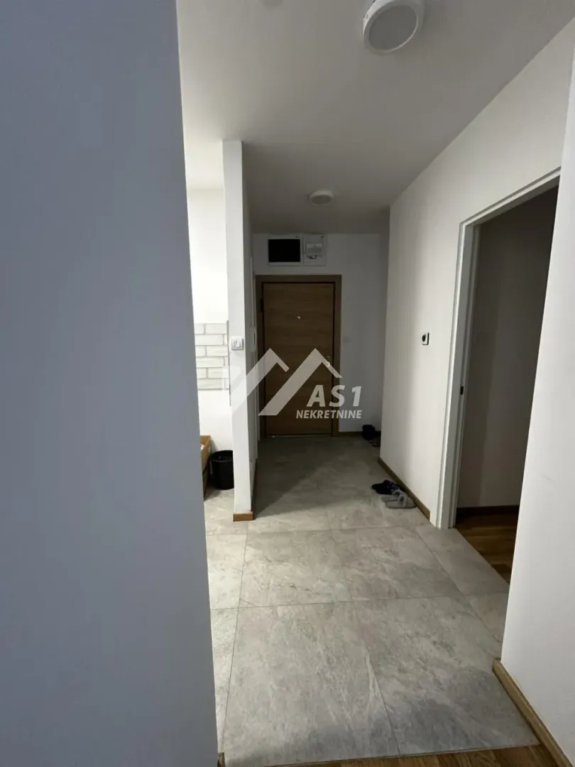 Izdavanje, trosoban stan, 68m², Detelinara, Novi Sad Sve Podlokacije