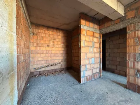 Prodaja, jednosoban stan, 51m², Zabjelo, Podgorica - image 4