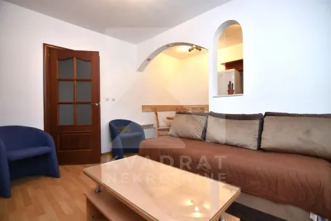 Rent, one bedroom apartment, 45m², Preko Morače, Podgorica - image 3