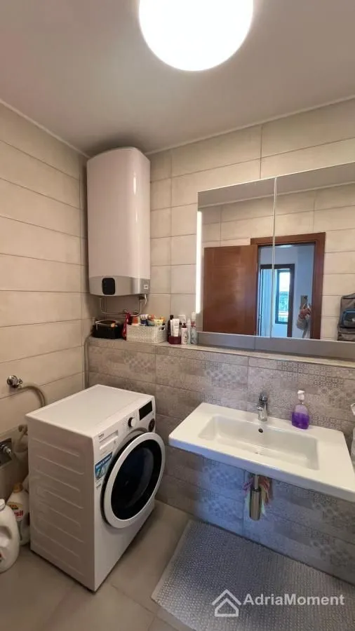 Rent, three bedroom apartment, 115m², Centar, Tivat