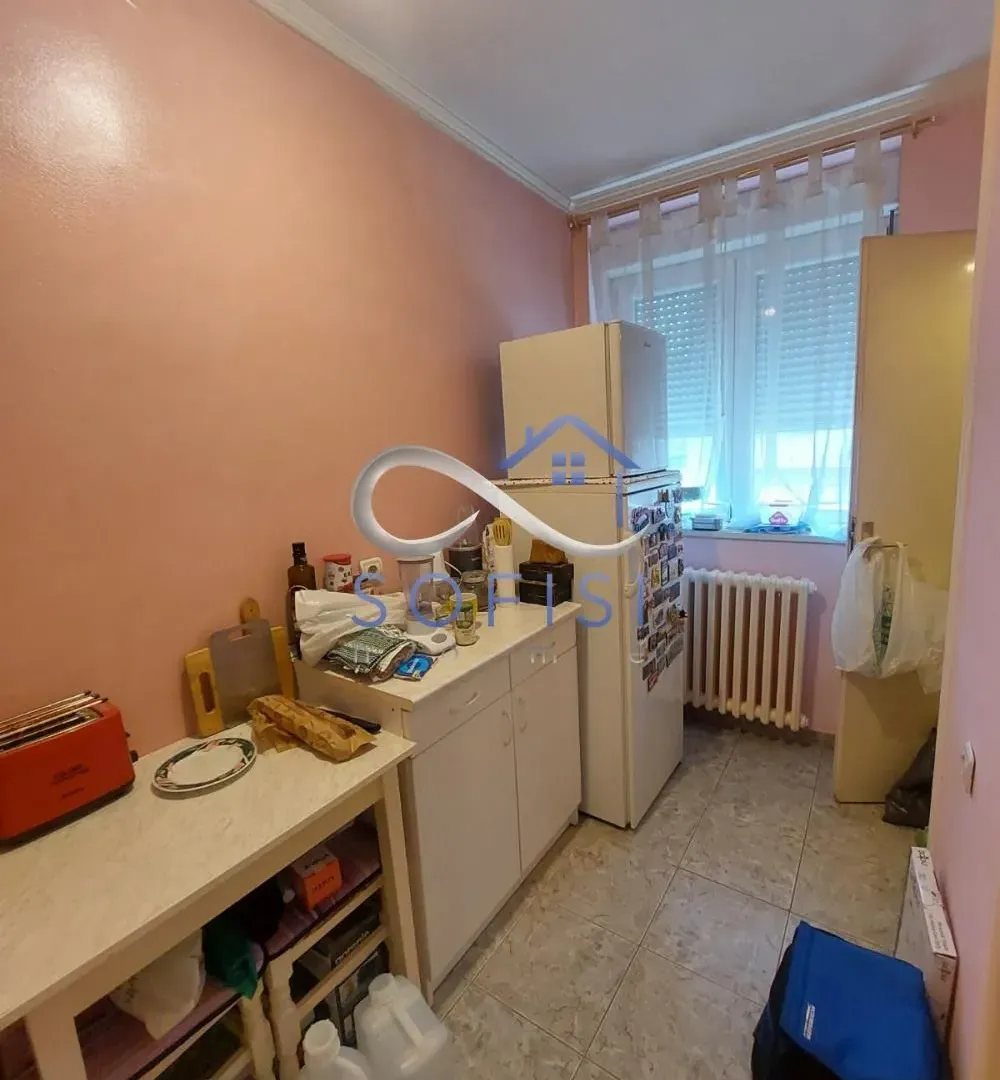 Prodaja, dvosoban stan, 43m², Centar, Novi Sad