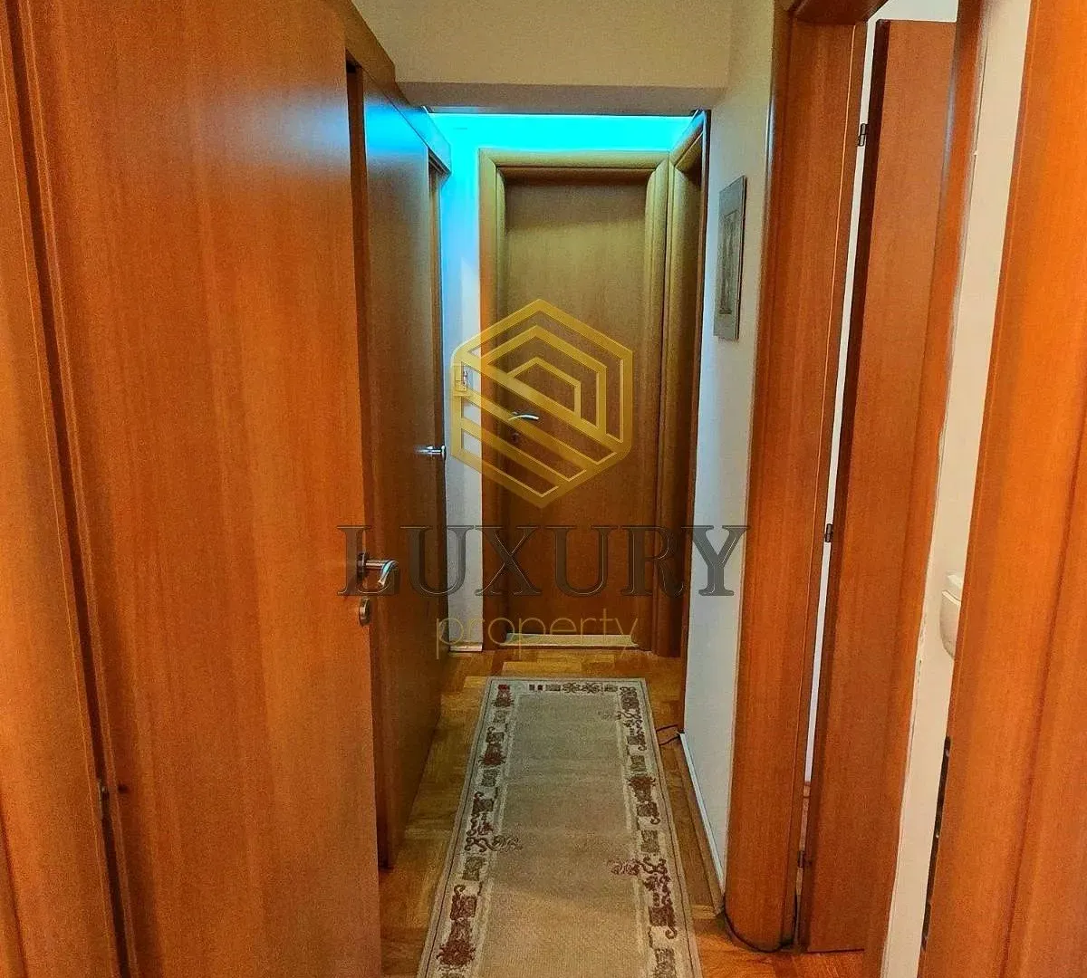 Rent, two bedroom apartment, 55m², Stari Aerodrom, Podgorica