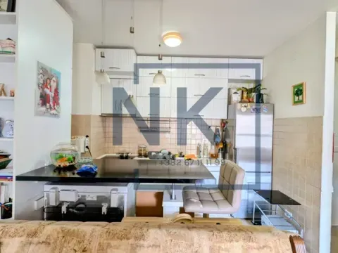 Prodaja, jednosoban stan, 49m², Stari Aerodrom, Podgorica - image 4