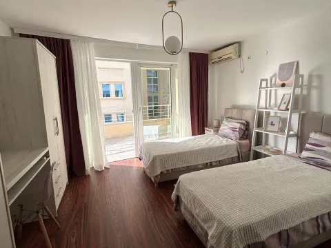 Prodaja, dvosoban stan, 85m², Petrovac, Budva - image 7