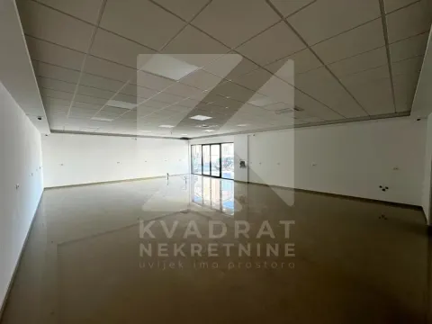 Rent, office space, 150m², Stari Aerodrom, Podgorica - image 2