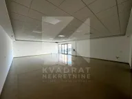 Rent, office space, 150m², Stari Aerodrom, Podgorica - image 2