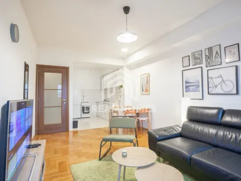 Rent, one bedroom apartment, 52m², City Kvart, Podgorica - image 2