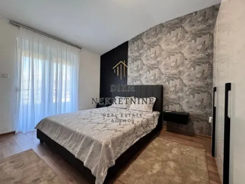 Izdavanje, trosoban stan, 180m², Vranići, Podgorica - image 9