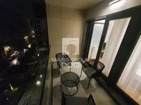 Izdavanje, četvorosoban stan, 67m², Savski Venac, Beograd - image 11