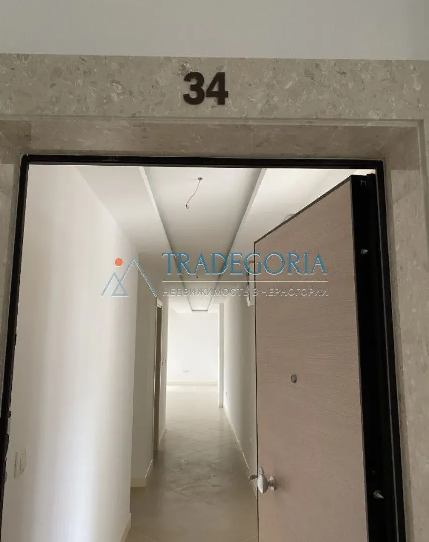 Prodaja, dvosoban stan, 120m², Dobrota, Kotor