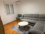 Izdavanje, jednosoban stan, 42m², Preko Morače, Podgorica - image 1