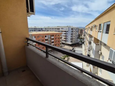 Izdavanje, jednosoban stan, 47m², Stari Aerodrom, Podgorica - image 2