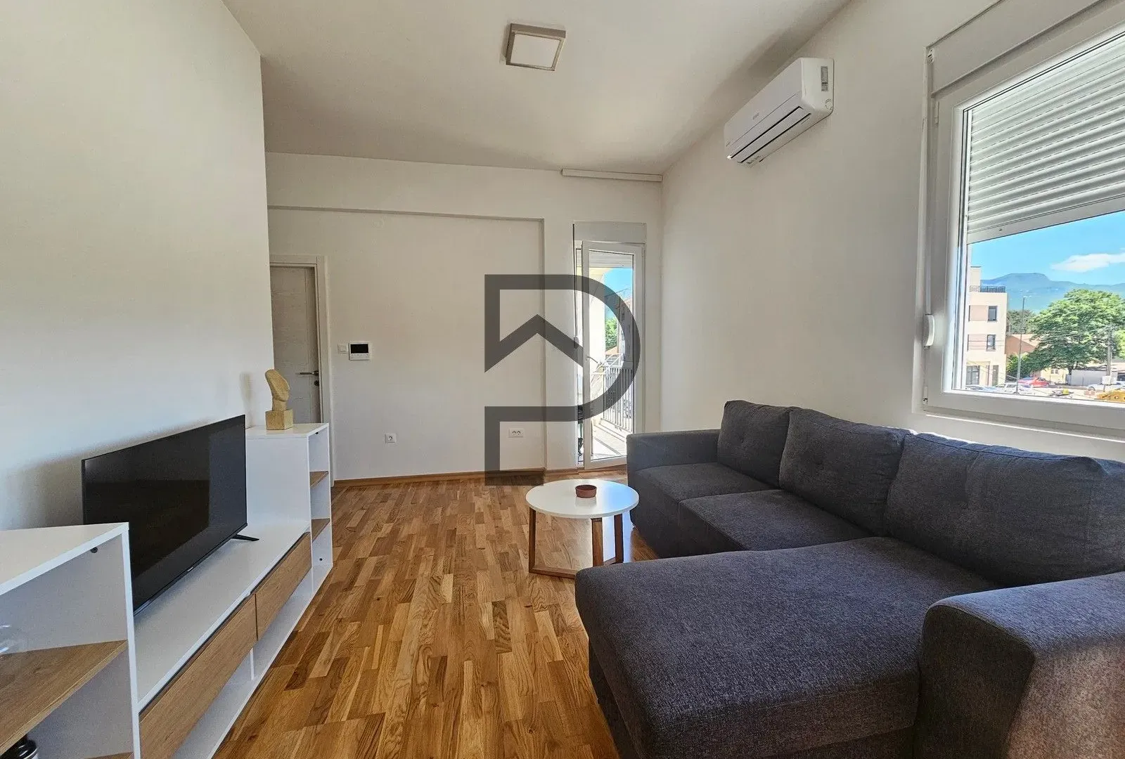 Rent, one bedroom apartment, 40m², Zagorič, Podgorica