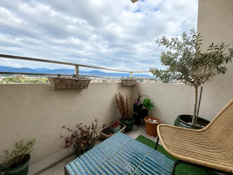 Rent, three bedroom apartment, 95m², City Kvart, Podgorica - image 6
