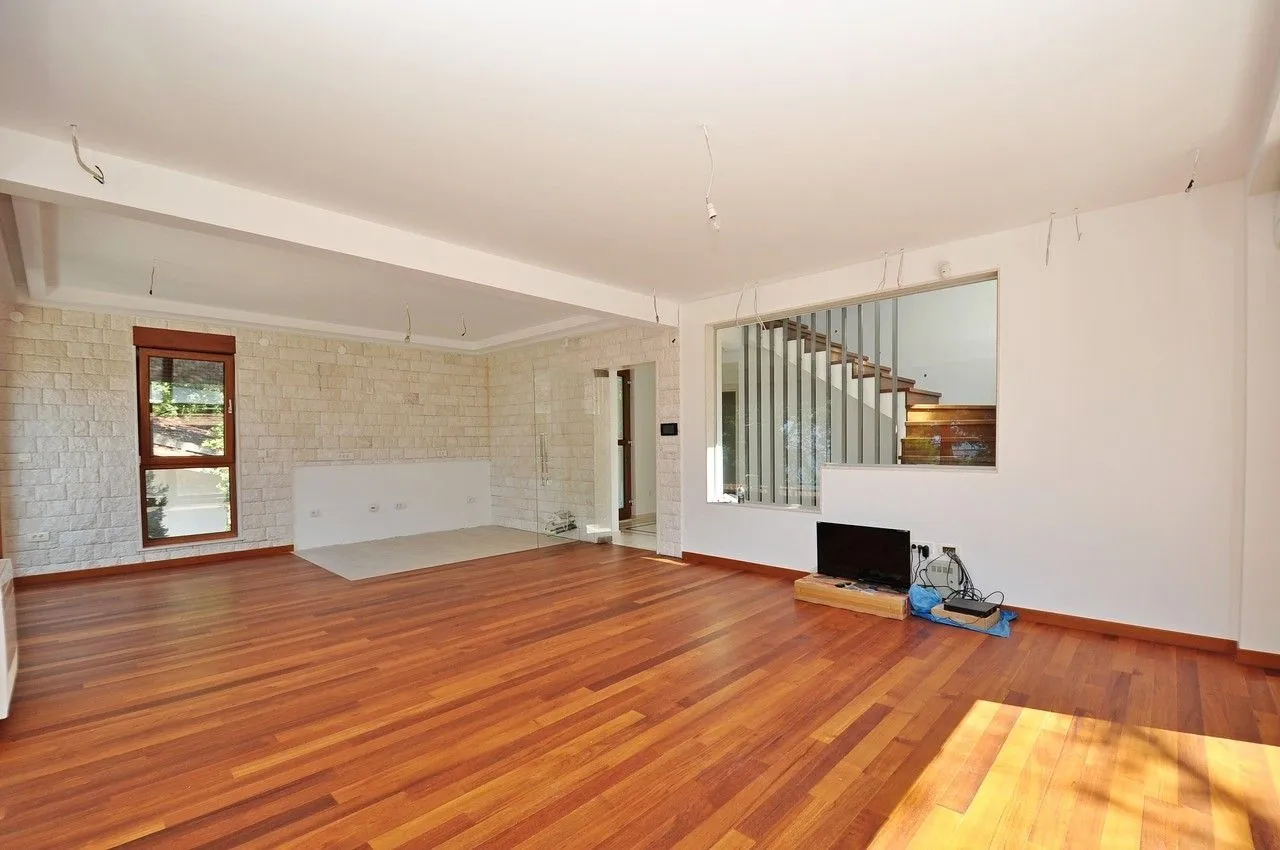 Sale, house, 258m², Reževići, Budva
