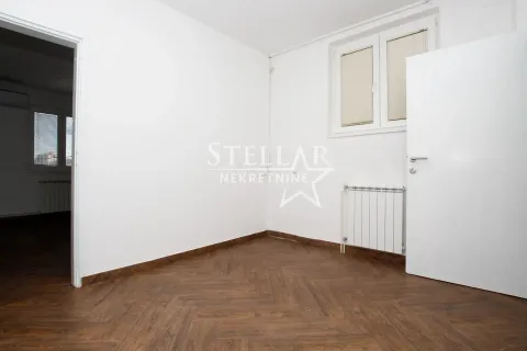 Rent, office space, 50m², Centar, Podgorica - image 3