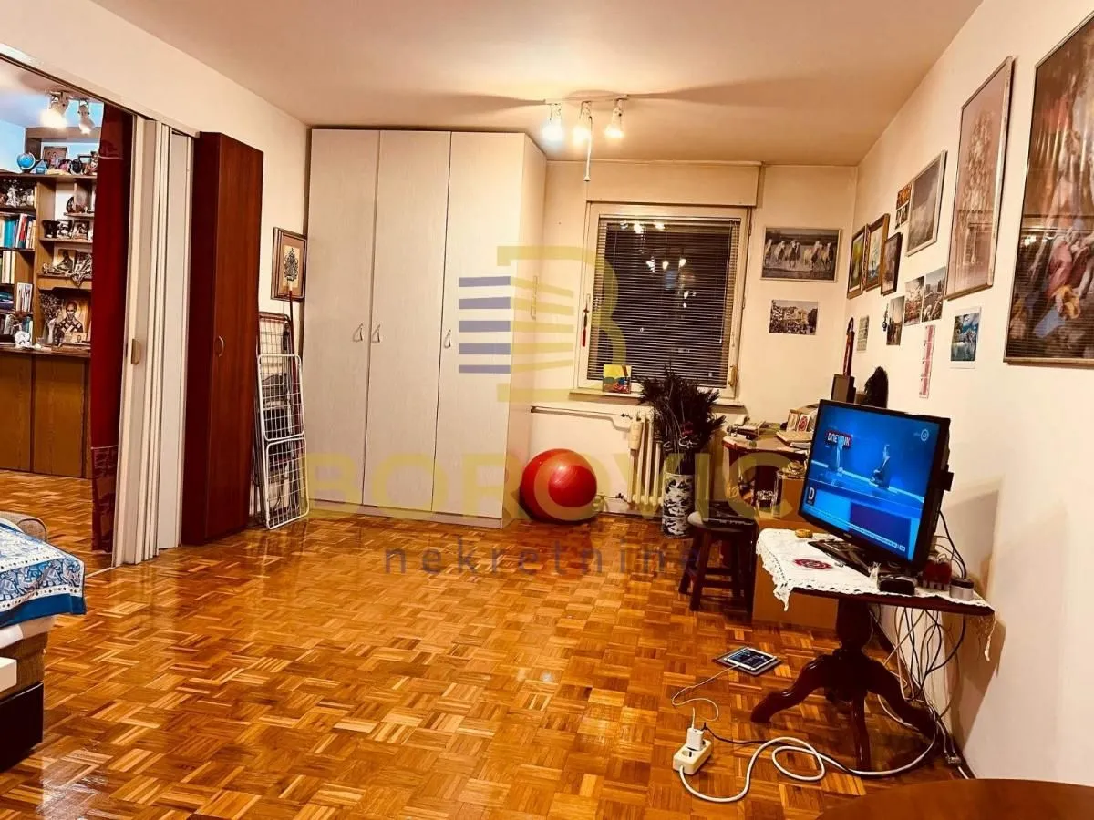 Prodaja, trosoban stan, 101m², Žarkovo, Beograd
