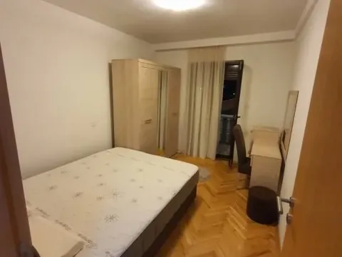 Izdavanje, jednosoban stan, 48m², Centar, Budva - image 6