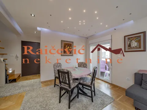 Prodaja, trosoban stan, 84m², Zemun Gornji Grad, Zemun Sve Podlokacije - image 7