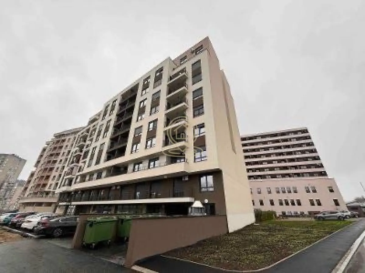 Izdavanje, dvosoban stan, 61m², Hala Pionir, Palilula Sve Podlokacije