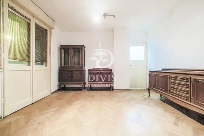 Prodaja, trosoban stan, 98m², Donji Dorćol, Dorćol Sve Podlokacije