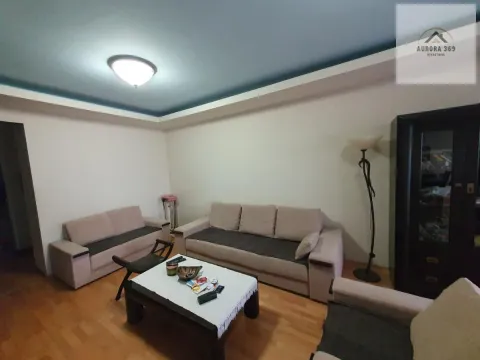 Sale, four bedroom apartment, 134m², Bulevar Oslobodjenja, Novi Sad Sve Podlokacije