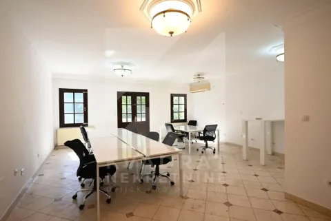 Rent, office space, 150m², Centar, Podgorica - image 4