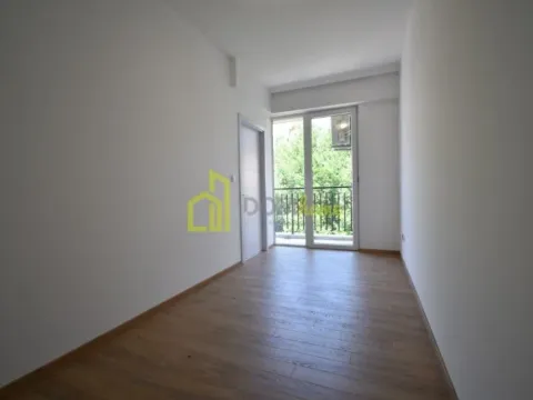 Izdavanje, trosoban stan, 90m², Vezirov Most, Podgorica - image 6