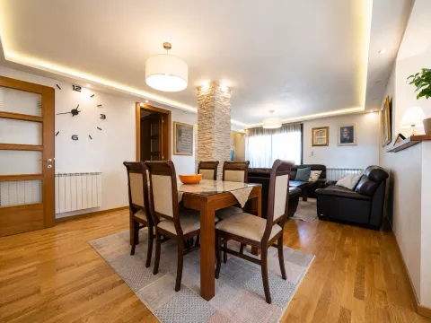 Rent, three bedroom apartment, 106m², Kod Big Fashion-a, Podgorica - image 4