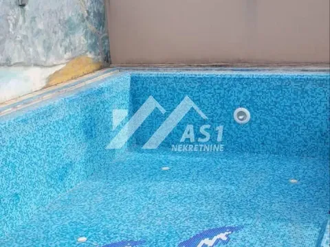 Izdavanje, kuća, 450m², Telep, Novi Sad Sve Podlokacije - image 10