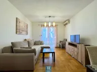 Izdavanje, dvosoban stan, 70m², Stari Aerodrom, Podgorica - image 1