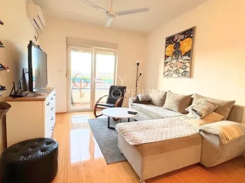 Prodaja, stan, 46m², Stari Aerodrom, Podgorica - image 1