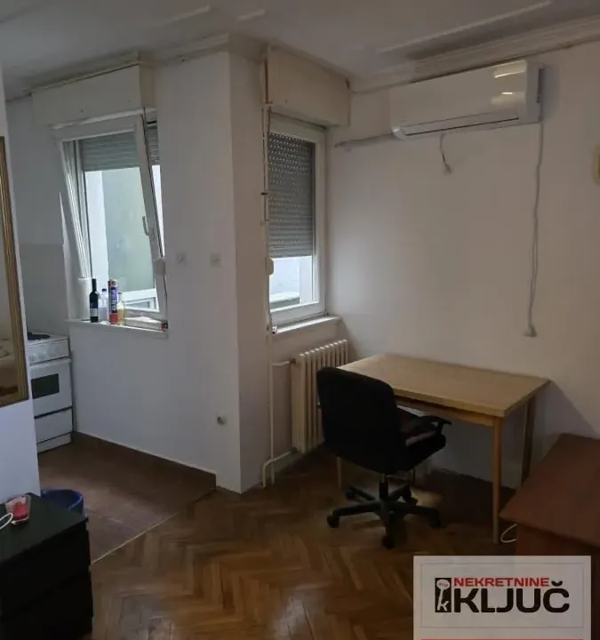 Prodaja, jednosoban stan, 29m², Centar, Novi Sad