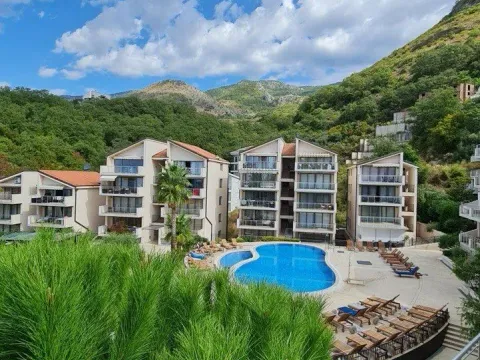 Prodaja, jednosoban stan, 47m², Pržno, Budva - image 7