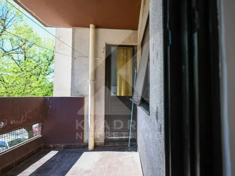 Sale, three bedroom apartment, 85m², Blok 6, Podgorica - image 10