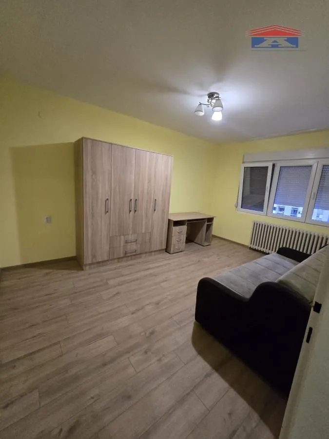 Izdavanje, dvosoban stan, 50m², Liman 2, Novi Sad Sve Podlokacije