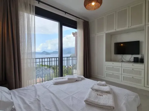 Rent, house, 300m², Reževići, Budva - image 8
