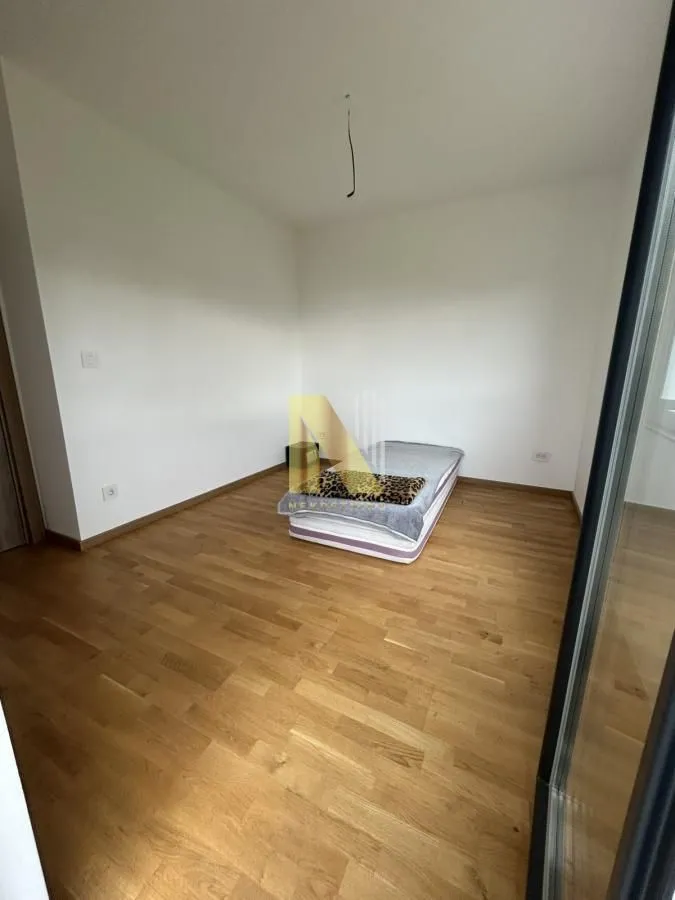 Rent, office space, 92m², Alibegovac, Petrovaradin