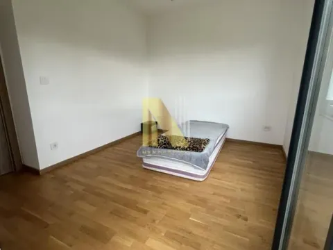 Rent, office space, 92m², Alibegovac, Petrovaradin - image 10