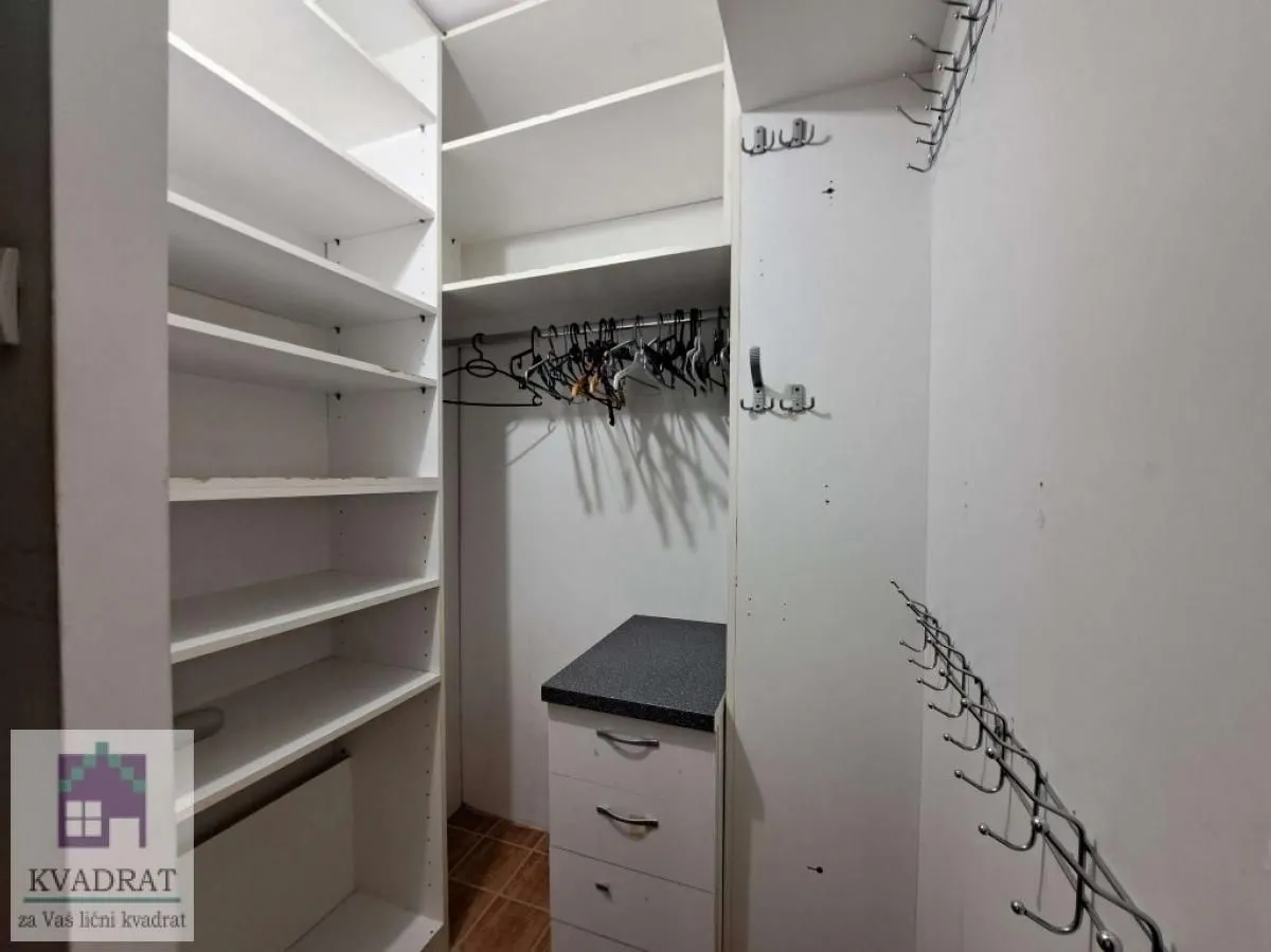 Izdavanje, četvorosoban stan, 97m², Obrenovac, Beograd