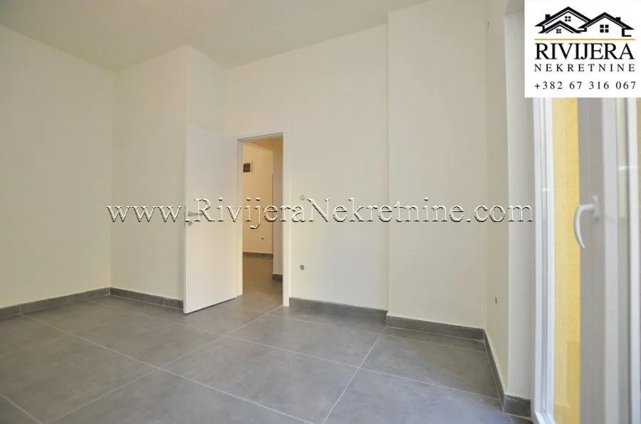 Prodaja, dvosoban stan, 74m², Đenovići, Herceg Novi