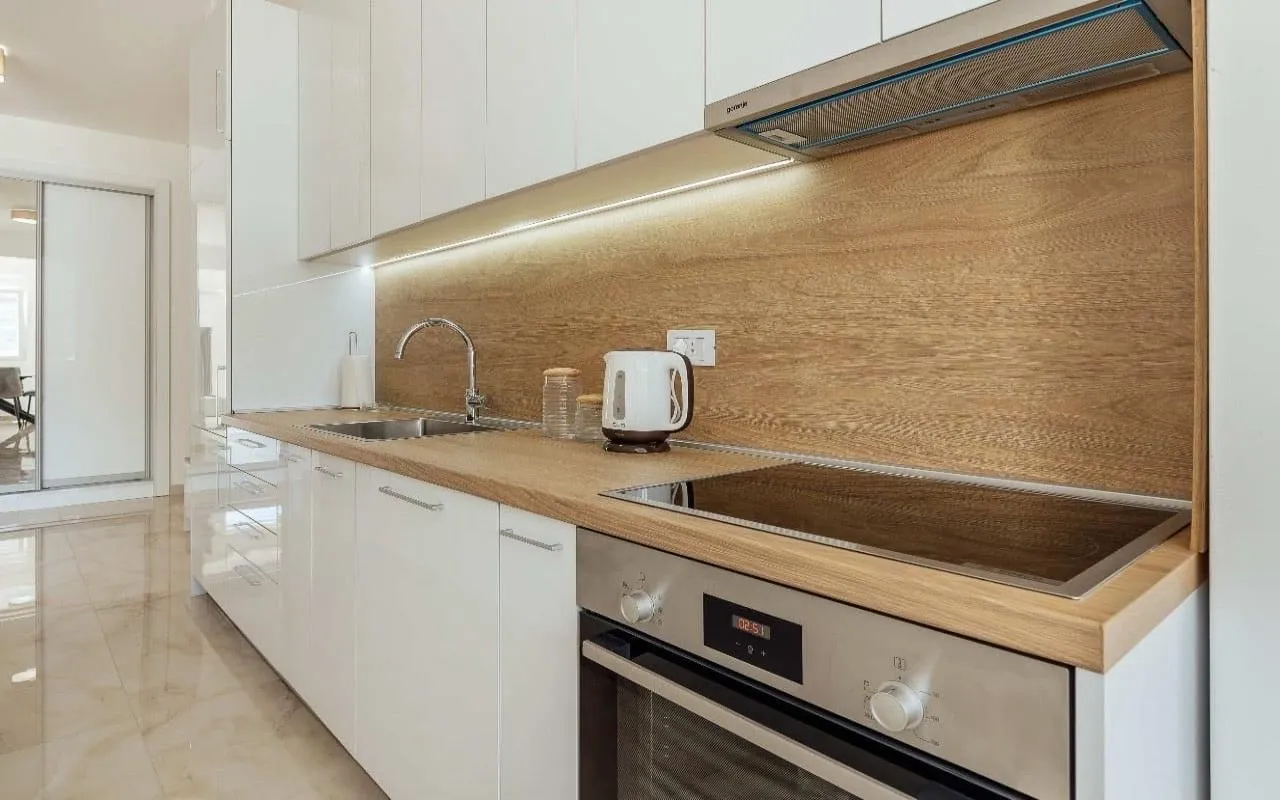 Prodaja, dvosoban stan, 138m², Baošići, Herceg Novi