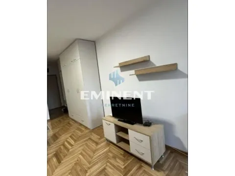 Izdavanje, jednosoban stan, 31m², Đeram Pijaca, Beograd - image 3