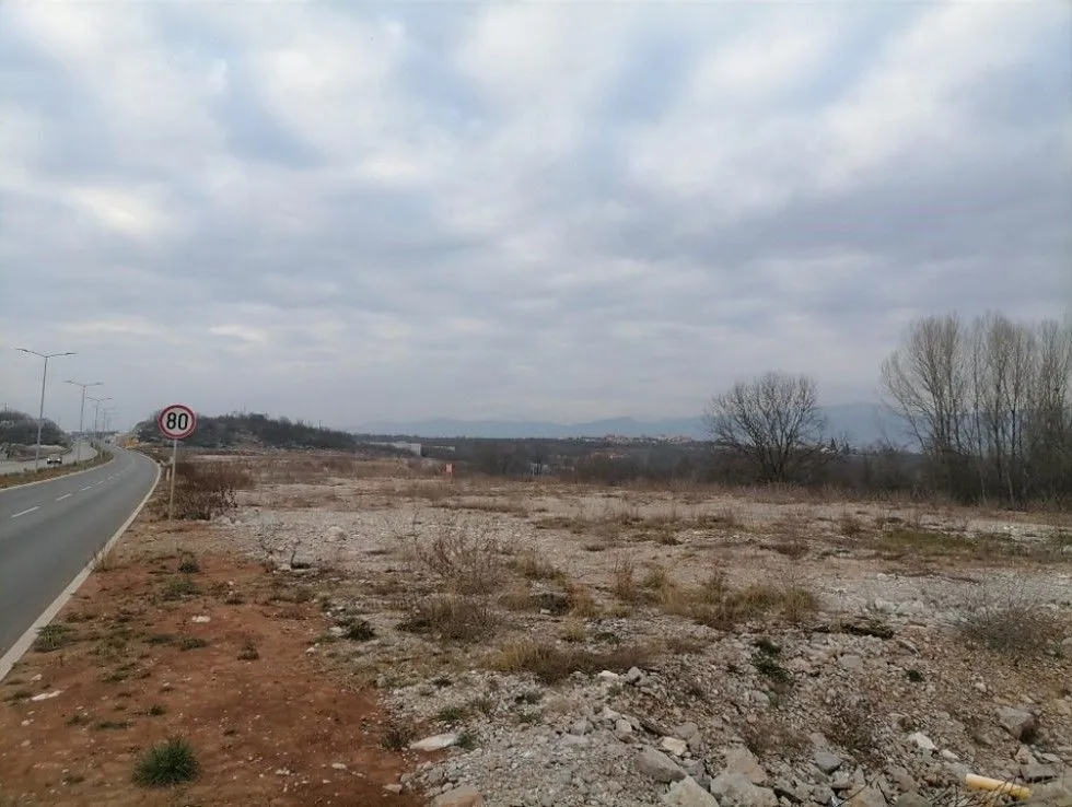 Izdavanje, plac, 4200m², Danilovgrad, Crna Gora