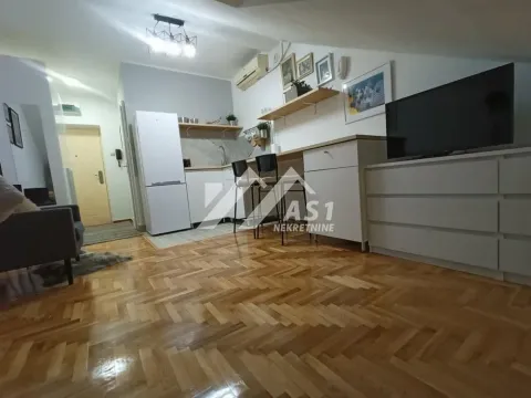 Rent, apartment, 22m², Grbavica, Novi Sad Sve Podlokacije - image 4