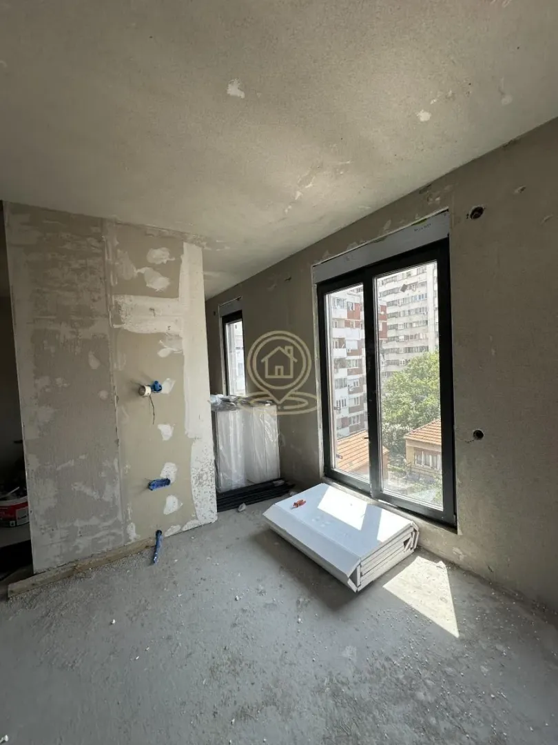 Prodaja, trosoban stan, 84m², Medijana, Niš